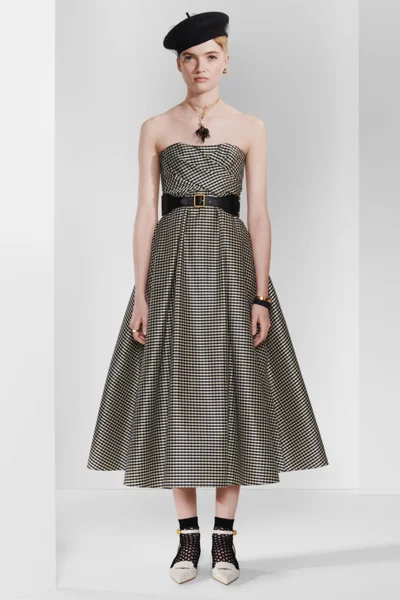 Look 5